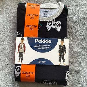 Pekkle -4 pc pyjama set